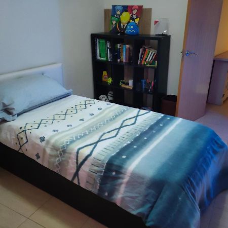 Habitacion Amplia Y Comoda Reus Zewnętrze zdjęcie